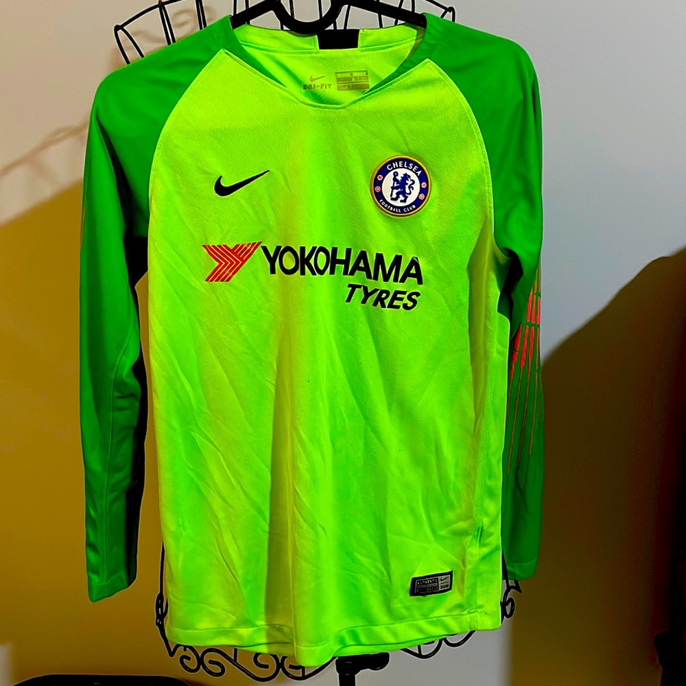 Arrizabalaga Chelsea shirt